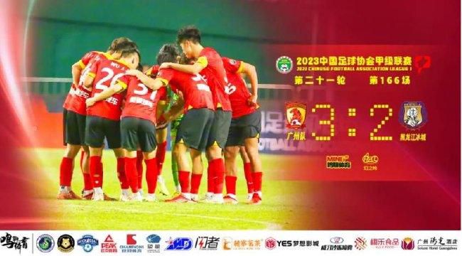 意媒Calciomercato消息，罗马正在转会市场上寻找中后卫引援，他们与博努奇的谈判已经进入后期阶段。